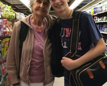 Poor Boy Buys Old Lady’s Groceries, Granny Gets $230k for Treatment Days Later – WowNews.info