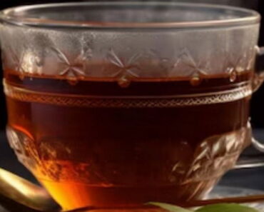 The #1 Herb to Eliminate All Phlegm and Mucus from Your Throat in Minutes!