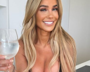 50 is the new 40. This instagram bombshell is not letting age get in her way – LUNAMEDIAS – INFO