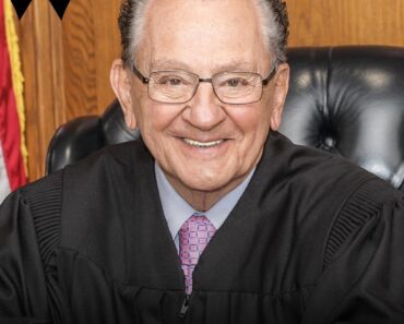 Frank Caprio, beloved municipal judge and ‘Caught in Providence’ star, , Passes Away at 88