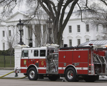 HT1. 30 Minutes Ago At The White House Emergency Unit. Russian Government Accused as President Donald Trump Is… – Daily News