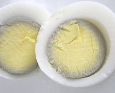 HT10. If your eggs have a green ring around the yolk, it means that… see more – Daily News