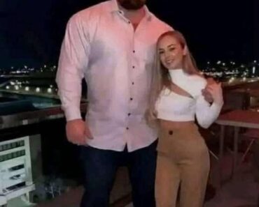 The young woman was hospitalized after being pen… See more The young woman was hospitalized after being pen… See more