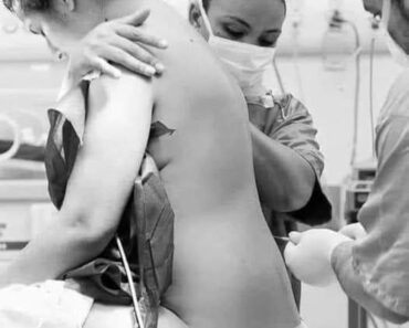 It might seem ordinary, but this moment shocked many once they learned what’s really happening See More It might seem ordinary, but this moment shocked many once they learned what’s really happening See More