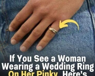 Women wearing rings on pinky fingers Women wearing rings on pinky fingers